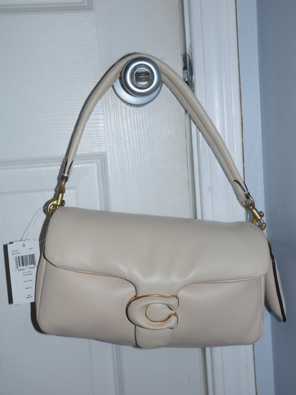 BRAND NEW Coach Pillow Tabby Leather Shoulder Bag